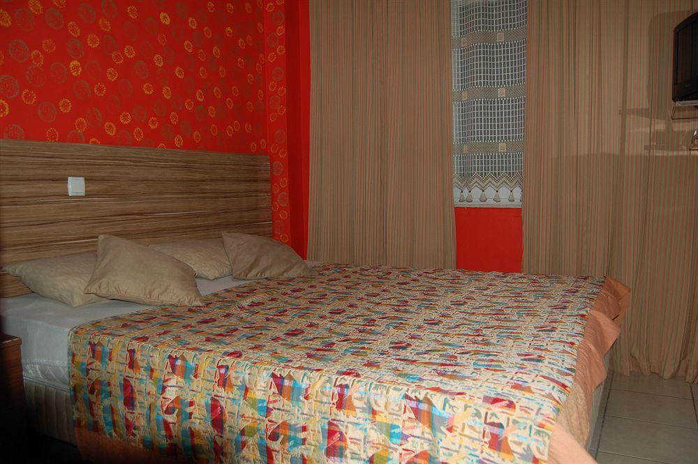 Hotel Twenty Antalya Kültér fotó