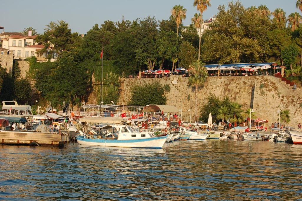 Hotel Twenty Antalya Kültér fotó