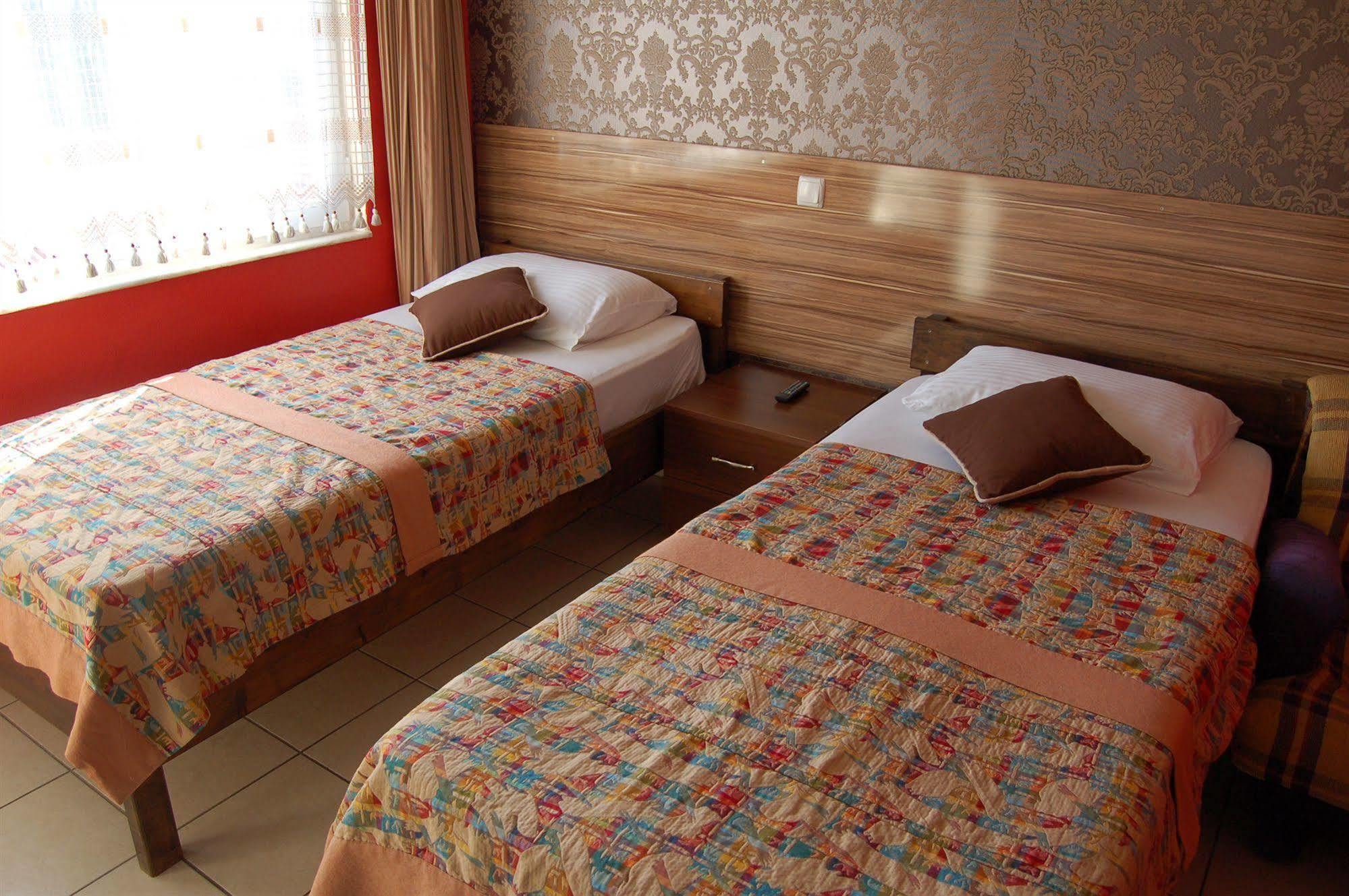Hotel Twenty Antalya Kültér fotó